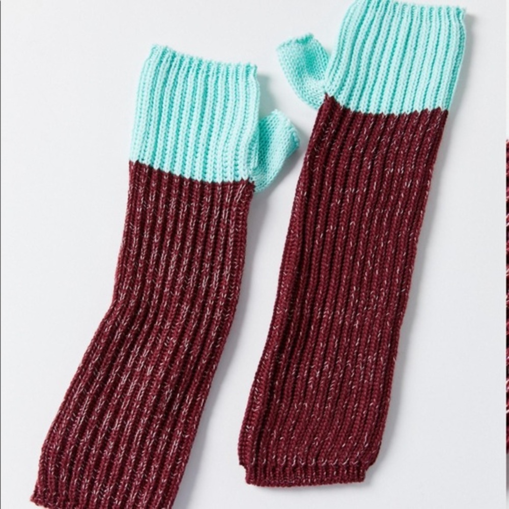 UO-Echo Copper Sport Arm Warmer